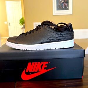 Nike Air Jordan 1 Centre Court